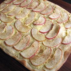 A picture of Apple & Cinnamon Flammkuchen.