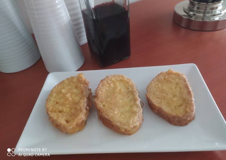 Tostas de huevo