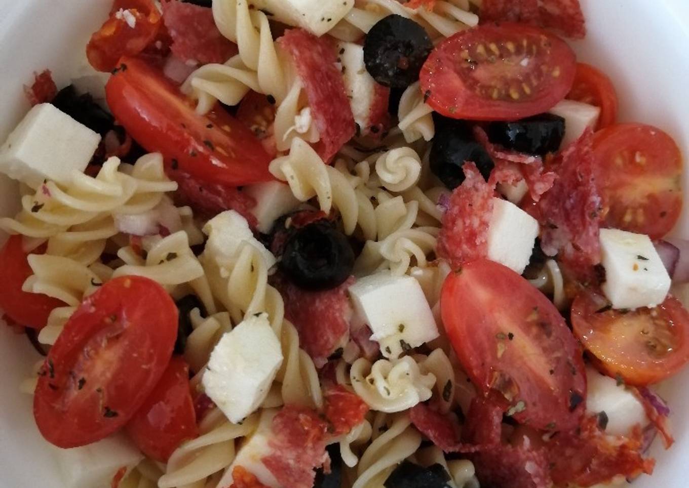 Ensalada de pasta a la italiana 馃馃崫馃嚠馃嚬