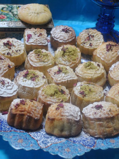 A picture of Ma'amoul Cookies شیرینی معمول.
