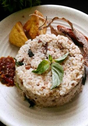 Foto resep Nasi tutug oncom simple nikmat ala elfa
