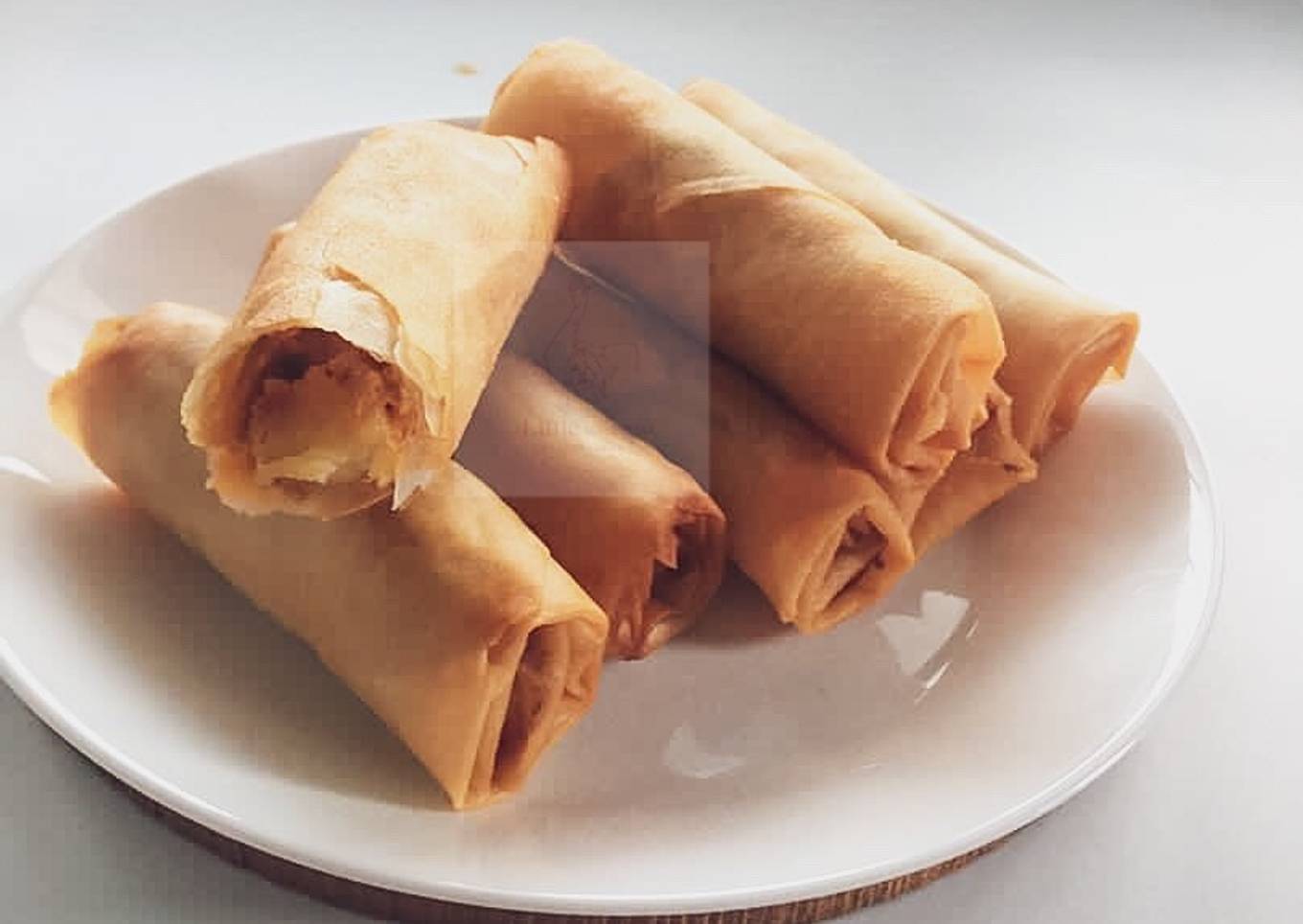 Poteter med valmuefrø og sardiner