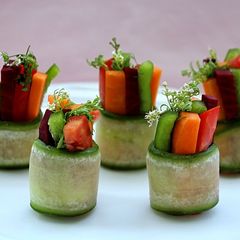 A picture of Raw Zucchini Greek Salad Makizushi.