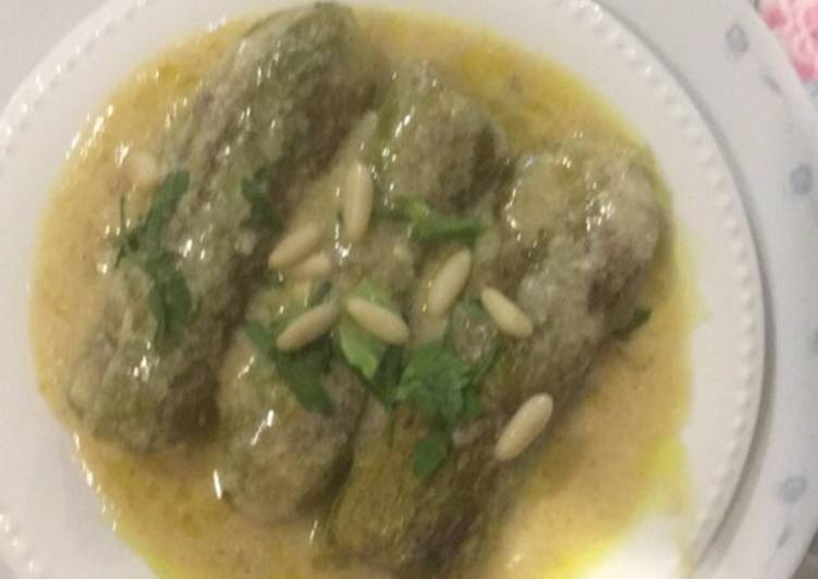 محشي كوسا باللبن