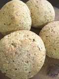 Pancitos negros con harina integral de trigo sarraceno, sin gluten, veganos, sin levadura