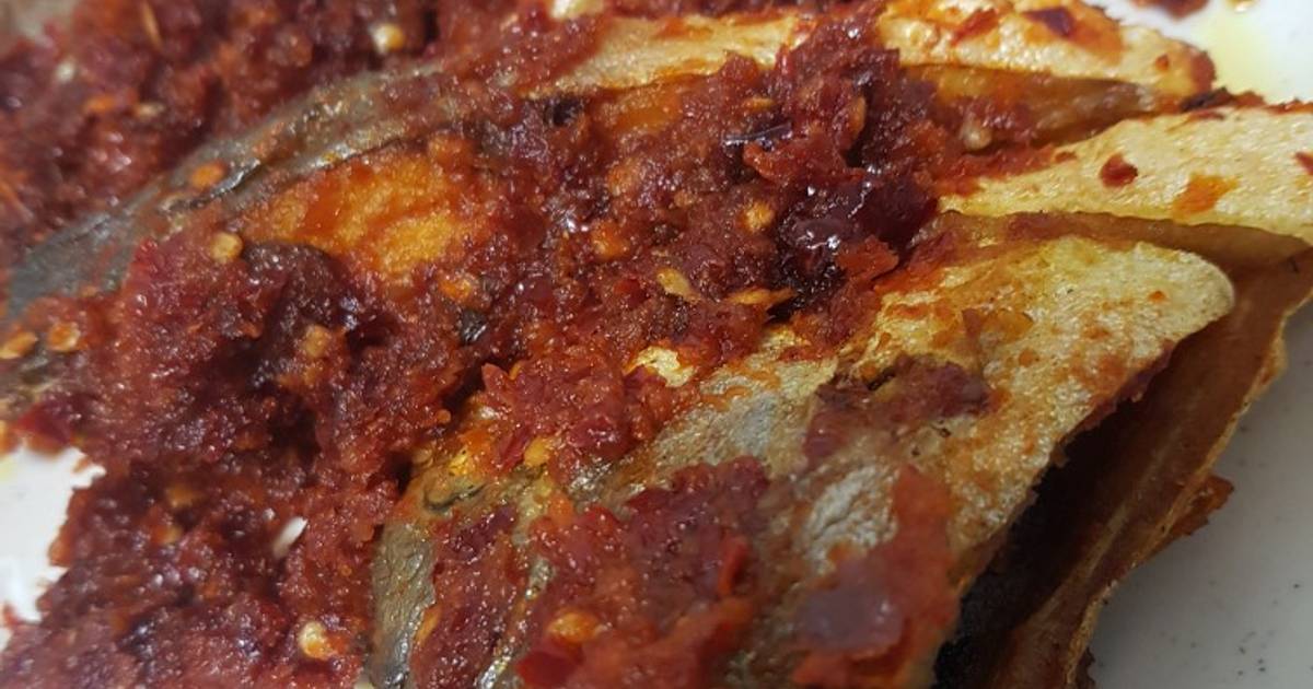 Resipi Ikan Bawal Masak Cili Kering Oleh Fadhilah Hanani Cookpad