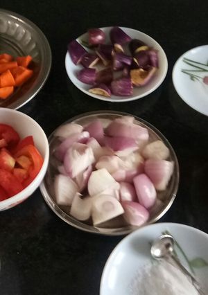 A picture of Sambar.