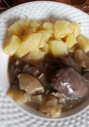 Hagymás, almás csirke máj recept fotója