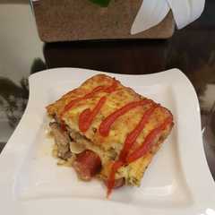 รูปของ Keto Egg Casserole (Panggangan telur, sosis panggang ketofy)