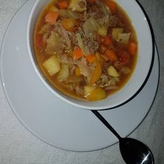 A picture of Mince meat and vegetable soup.