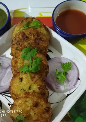 A picture of Leftover Rice cutlets.