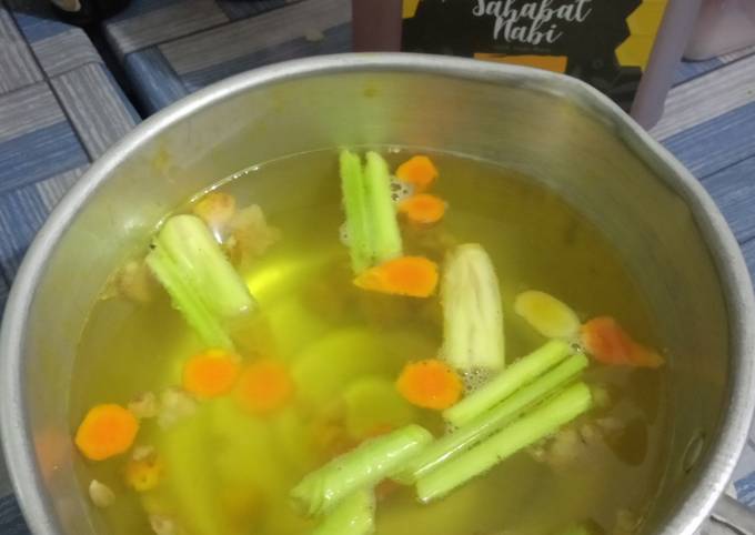 Anti Ribet, Buat Minuman herbal (Jahe, kunyit, sere, jeruk nipis peras, madu) Irit Anti Gagal