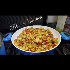 A picture of Potato stir fry.
