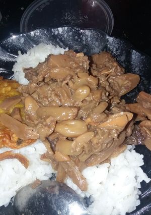 Foto resep Gudeg campur ayam ceker daging