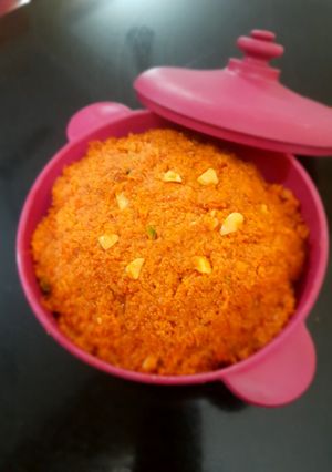 গাজরের হালুয়া (gajarer halwa recipe in Bengali) রেসিপির প্রধান ছবি