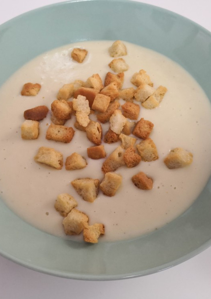 Una foto de Crema de calabacín en olla gm