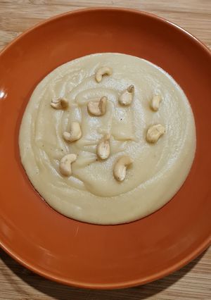 Une photo de Crème de panais et noix de cajou