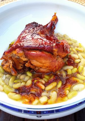 Une photo de Souris d'agneau confite au miel et thym