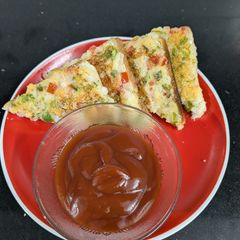 A picture of Dahi Semolina Toast.
