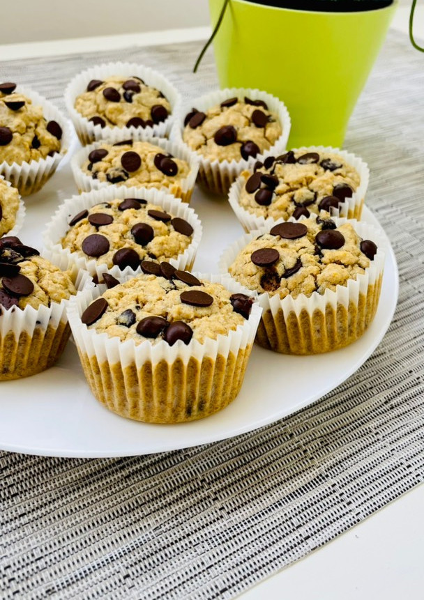 Una foto de Muffins avena y chocolate