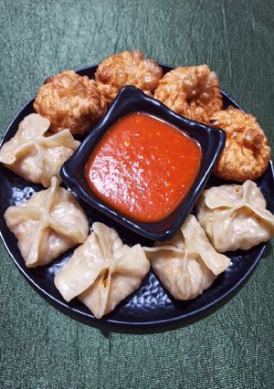 A picture of Veg momos fried momos.