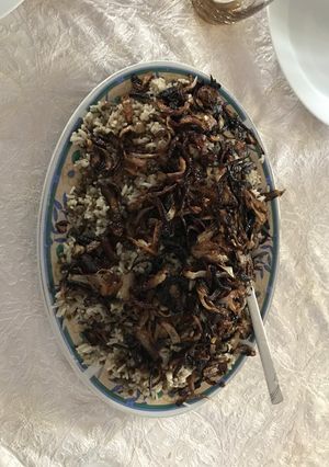 صورة لوصفة طريقة عمل مجدرة الرز على طريقة لبنانية