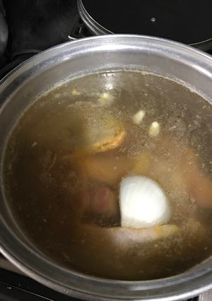 Una foto de Caldo de pollo