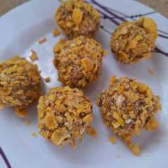 Una foto de Trufas de avena y banana 🧡