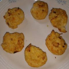 A picture of Cheesy "Tator" Tots.