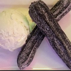 A picture of Oreo Churros.