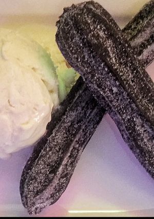 A picture of Oreo Churros.