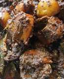 Ayam kentang rendang hitam