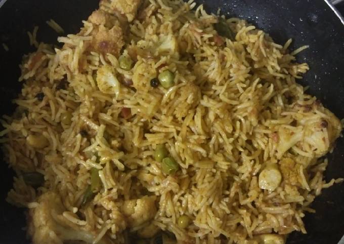 Gobi & Matar pulao