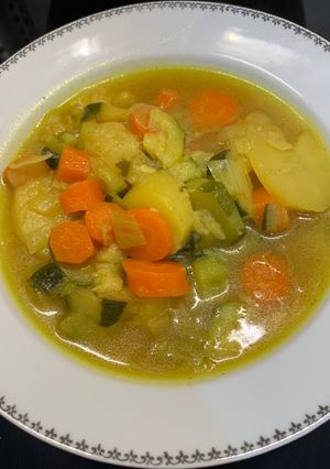 Une photo de Bouillon de légumes express au Cookeo