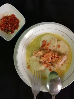 Foto resep Lontong opor kuning