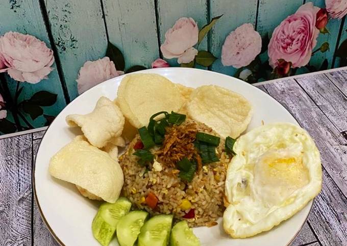Resep: #45 KoLorNa (KOrnet teLOR NAsi) — Nasi Goreng Kornet Sayuran Irit Anti Gagal