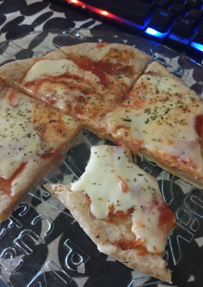 Una foto de Pizza fácil sin levadura
