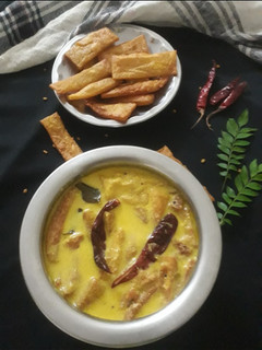 रसाज की कढ़ी(rasaj ki kadhi recipe in hindi) रेसिपी मुख्य फोटो