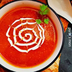 A picture of Tomato soup.