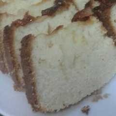 A picture of Torta de manzana invertida.