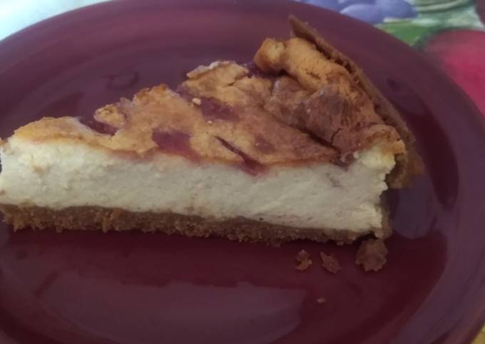Cheesecake con mermelada de fresa Receta de Oly  Cookpad