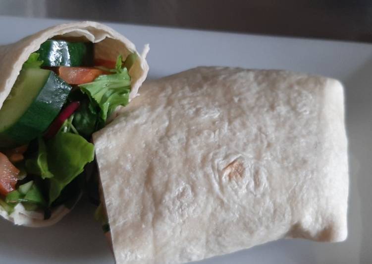 How to Prepare Speedy Vegan Veggie Wrap