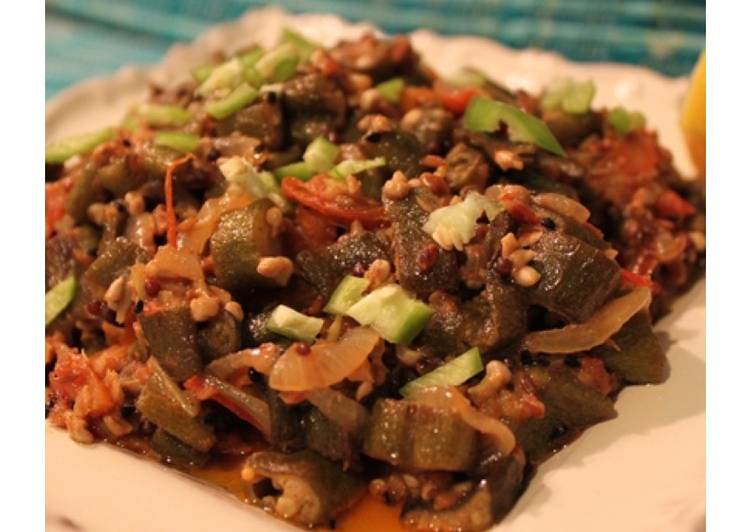 Steps to Prepare Award-winning Achari Bhindi - Okra