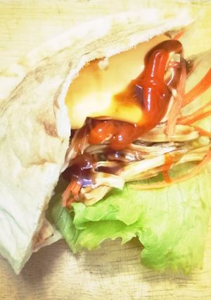 Hình của món Bánh mì Pita nướng chảo.