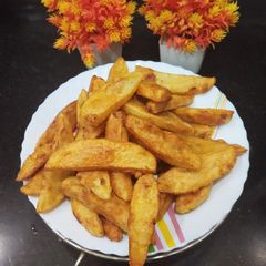 A picture of Crispy Potato Wedges.