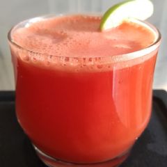 A picture of Fruit juice.