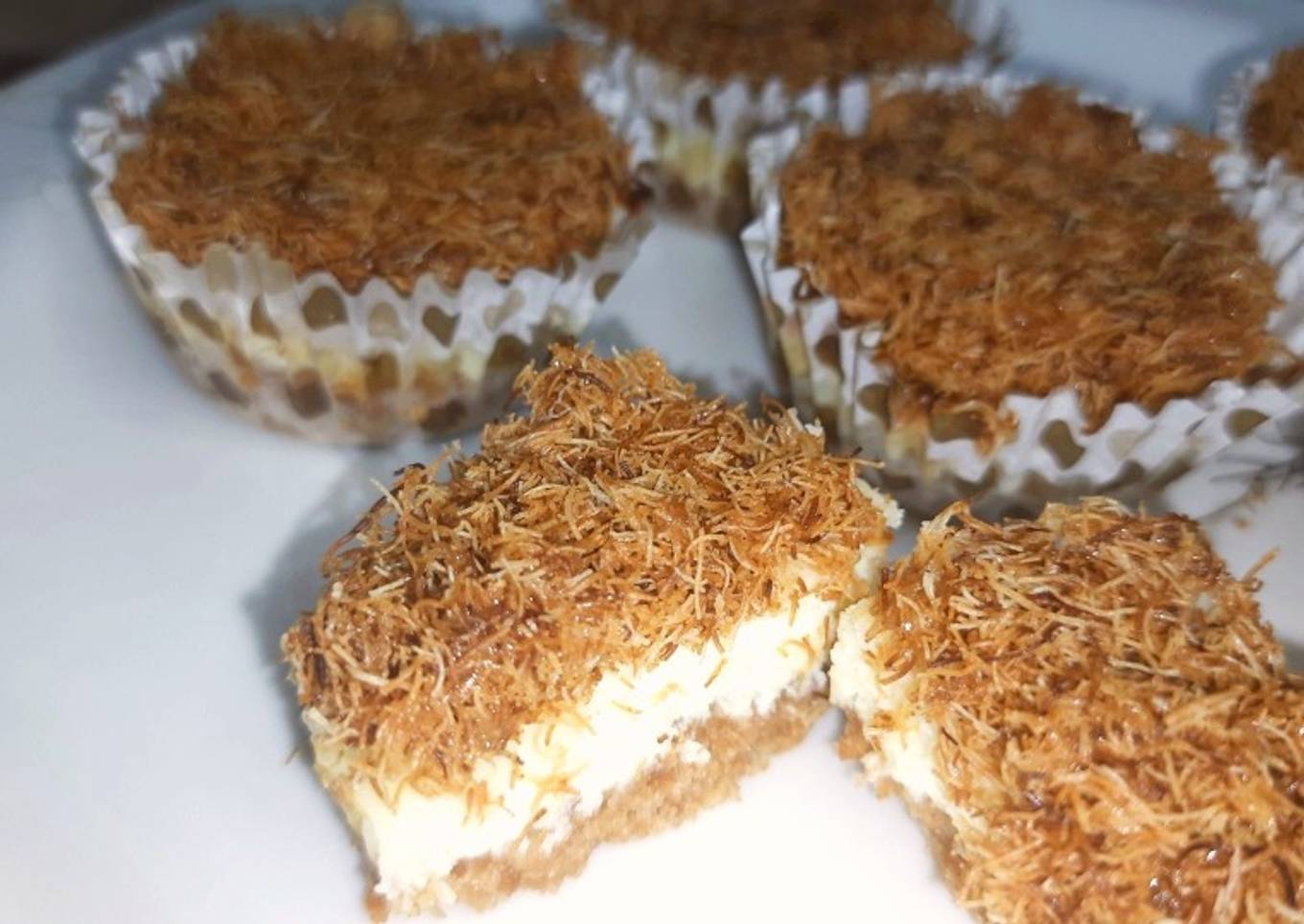 Knafeh / Chinese vermicelli cheesecake 😋