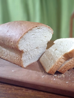 Una foto de Pan lactal esponjoso