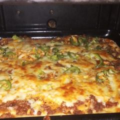A picture of Mince meat pizza.