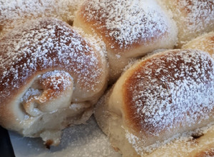 Szilvalekváros bukta recept fotója
